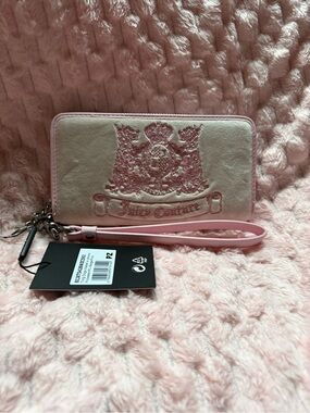 Juicy Couture UK - Twig Dog Pink and Beige - Long Wallet zip with Wristlet! NWT!